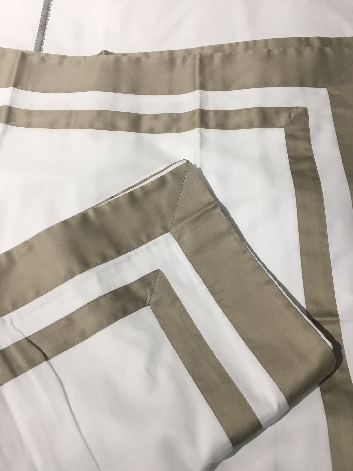Sugarbaker Topazio Duvet Cover