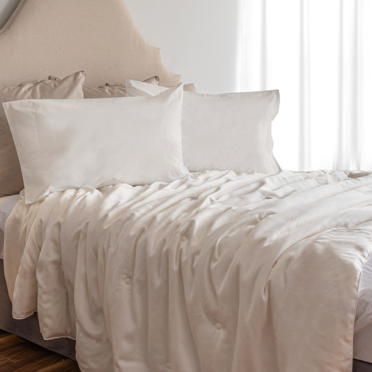 St. Geneve Silk Duvet